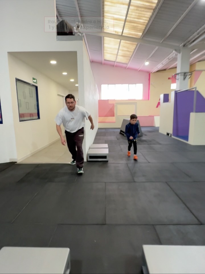 Entrenamiento de parkour en La Nave
